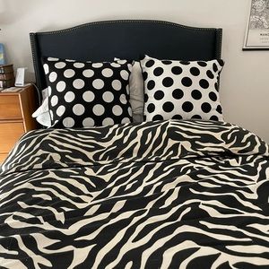 Custom Full/Queen Bedding